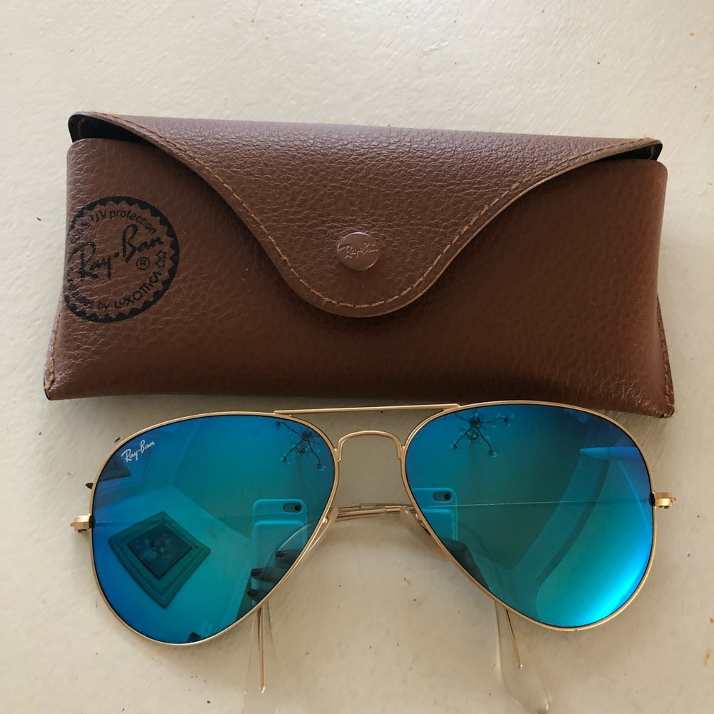 Blue Ray-Bans - Picture 3 of 4